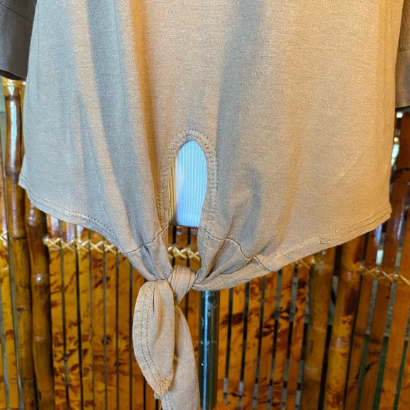 Tan Short Sleeve Cotton Scoop-neck Tee Shirt - Large - Picture 2 of 6